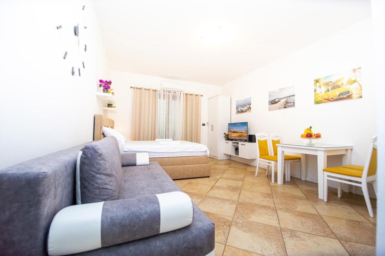 Apartment Studio Premier Rafajlovići Eksteriør bilde